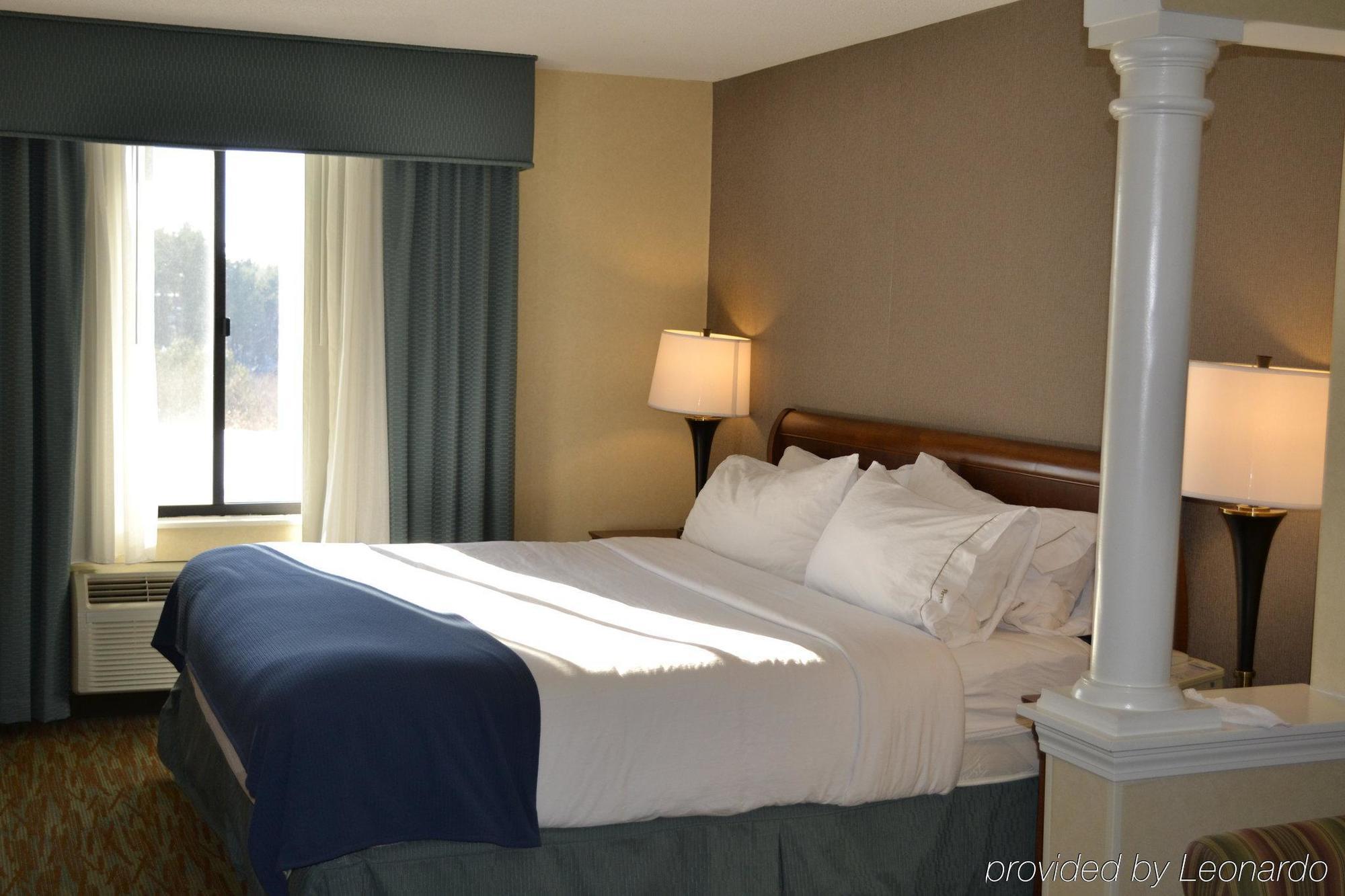 Holiday Inn Express Hotels Biddeford, An Ihg Hotel Экстерьер фото